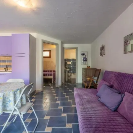 Apartment Oleandri Rossi *