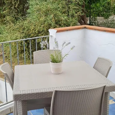 Oleandri Rossi Apartment Tanaunella