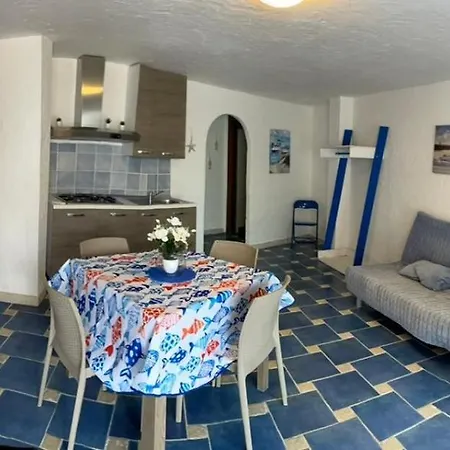 Oleandri Rossi Apartment