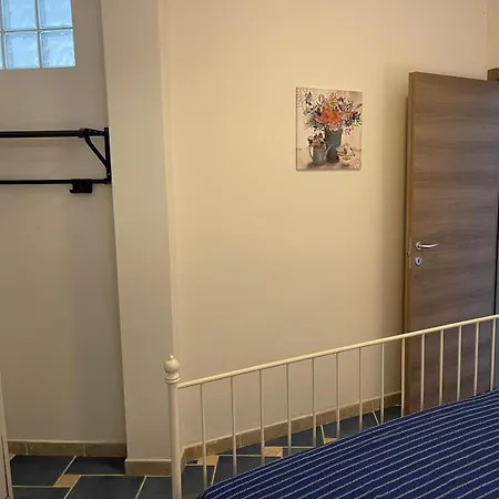 Oleandri Rossi Apartment
