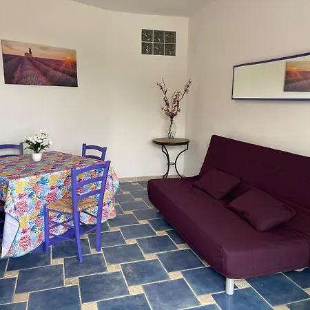 Apartment Oleandri Rossi *