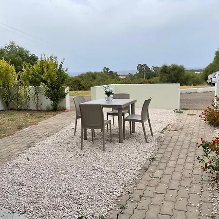 Oleandri Rossi Apartment